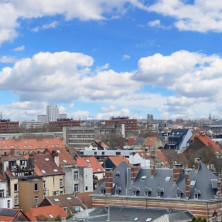 Modern Apartment In Cureghem Anderlecht 134 M² + Terrace Bryssel Exteriör bild