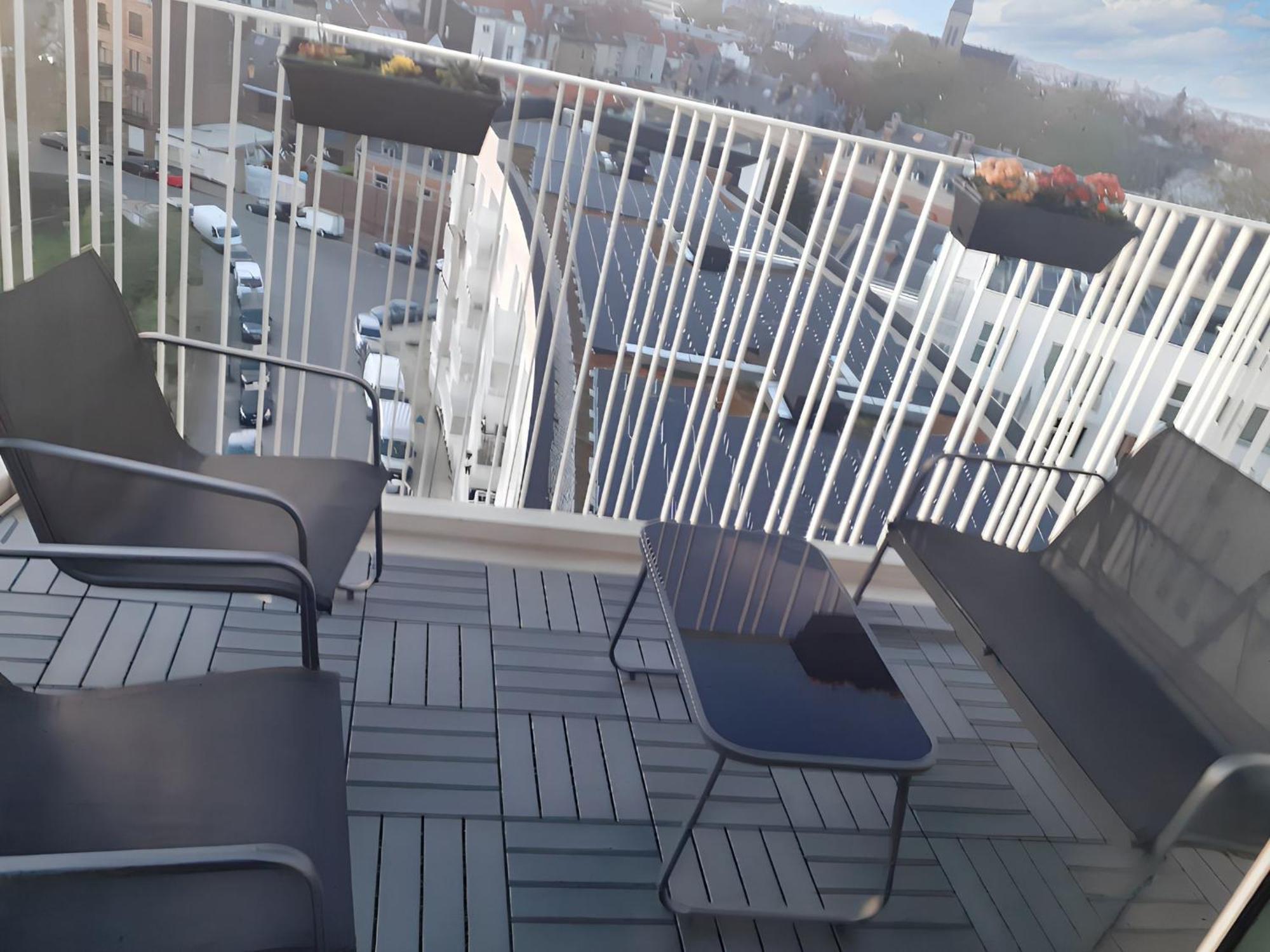 Modern Apartment In Cureghem Anderlecht 134 M² + Terrace Bryssel Exteriör bild